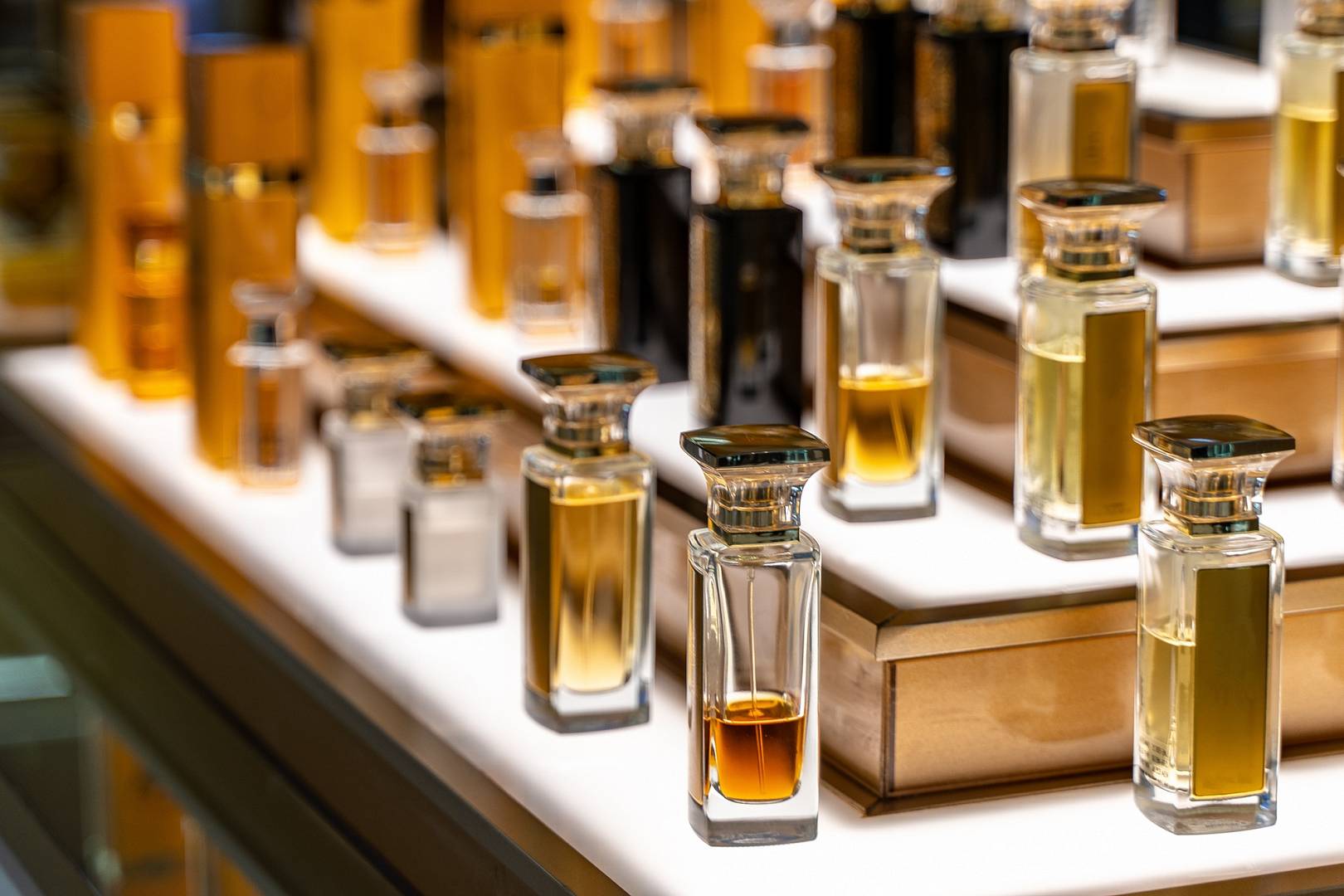 Pomysł na biznes – perfumy pod własną marką